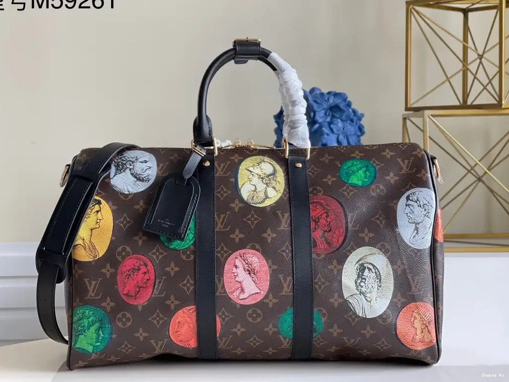 45 VUITTON BANDOULIÈRE KEEPALL LOUIS 0522